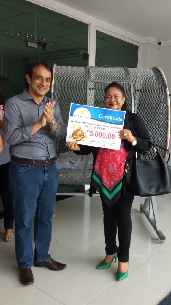 entrega do 1º e 2º prêmios(2)