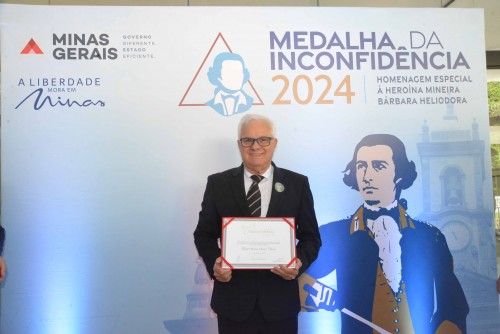 Frank Sinatra, presidente da FCDL-MG.