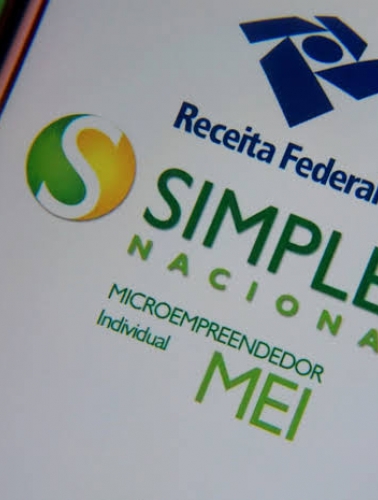 FCDL-MT alerta empresários sobre novos prazos do Simples Nacional e IBS/CBS para 2027
