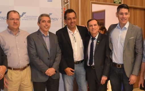 LÍDERES DO SISTEMA CNDL DE NATAL PARTICIPAM DO PROGRAMA NACIONAL DE DESENVOLVIMENTO DO VAREJO