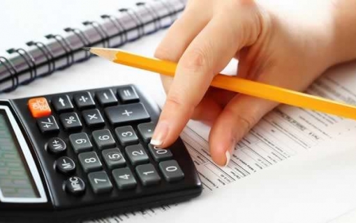 INADIMPLÊNCIA DAS EMPRESAS CRESCE 4,30% EM ABRIL, O MENOR AVANÇO PARA O MÊS EM SEIS ANOS
