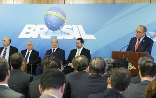 Comércio pode cobrar preços diferentes de acordo com meio de pagamento