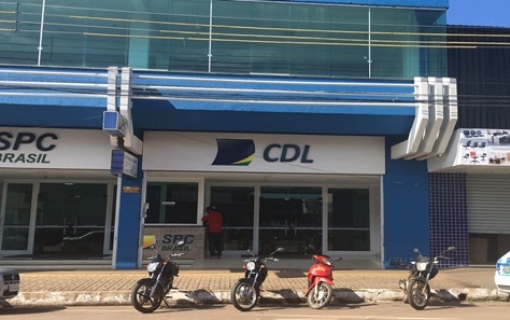 SEM CRISE: Vendas do comércio no Dia das Mães registra crescimento de 5% na capital