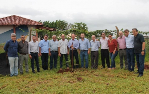 CDL Uberaba lança projeto “Bosque do Lojista”