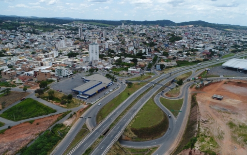 CDL Nova Serrana e Centro Universitário UNA firmam parceria para mensurar dados
