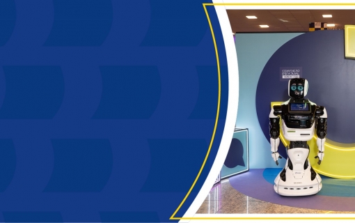 Robô Maximus rouba a cena na Convenção Estadual Varejo 360º