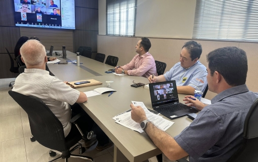 Diretoria da FCDL-MT realiza reunião híbrida para tratar de pautas estratégicas do movimento lojista