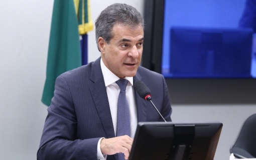 Participantes de seminário na Câmara apontam necessidade de correção dos tetos do MEI e do Simples