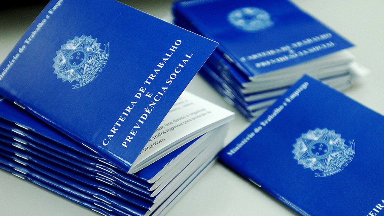 MP 936: Câmara aprova novas regras trabalhistas durante pandemia