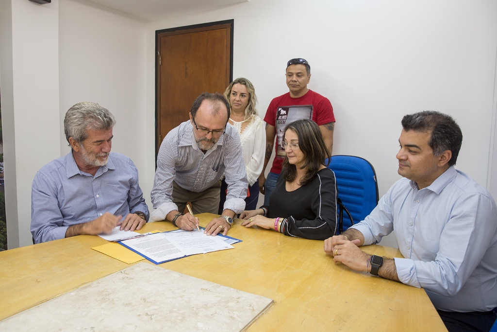 CDL de Juazeiro do Norte e Prefeitura debatem sobre novos projetos para o comércio da cidade