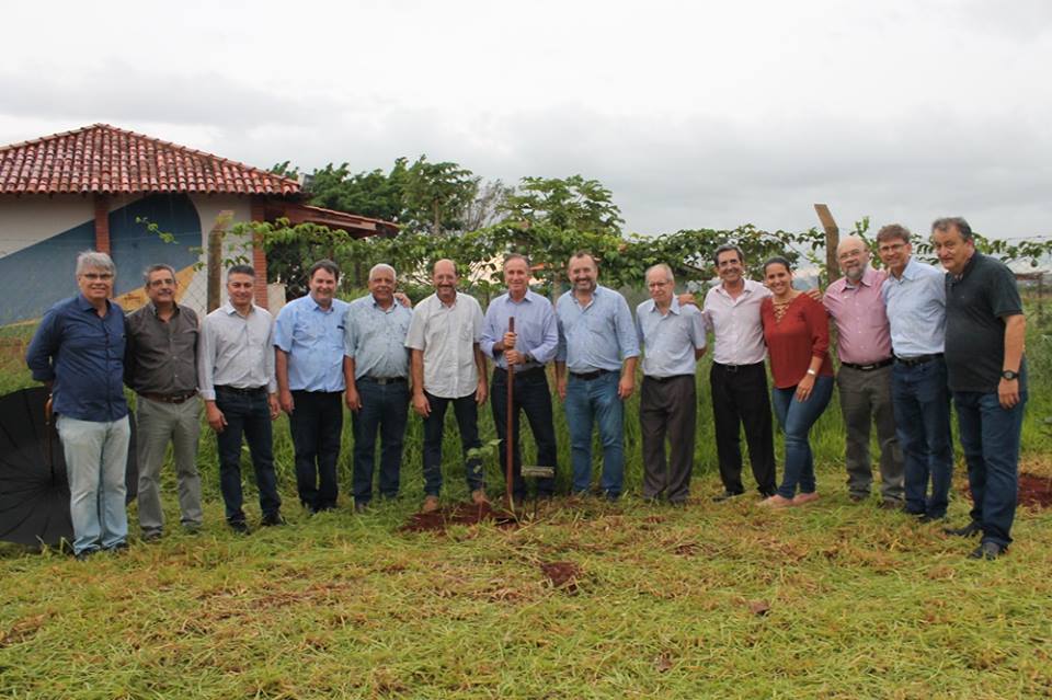 CDL Uberaba lança projeto “Bosque do Lojista”