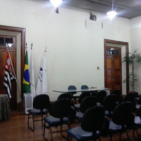 LOCAÇÃO DE ESPAÇO CDL