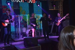 (1540)_Easy-Resize.com