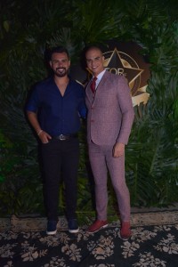 (1643)_Easy-Resize.com