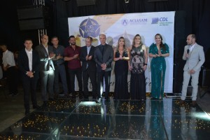 (745)_Easy-Resize.com
