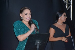 (748)_Easy-Resize.com