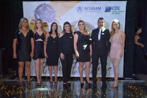 (758)_Easy-Resize.com