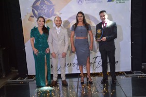 (785)_Easy-Resize.com
