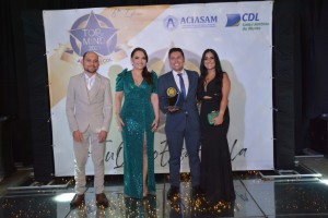 (823)_Easy-Resize.com