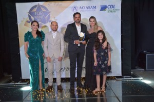 (838)_Easy-Resize.com