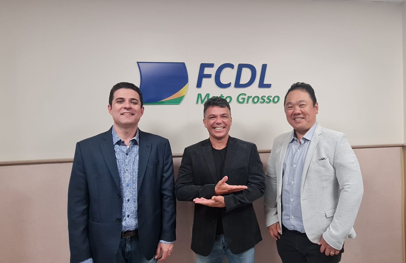 Federação das CDLs de Mato Grosso realiza ciclo do palestras “Vendas e Atendimento – Eu sou um vendedor. Minha atitude, meu sucesso”