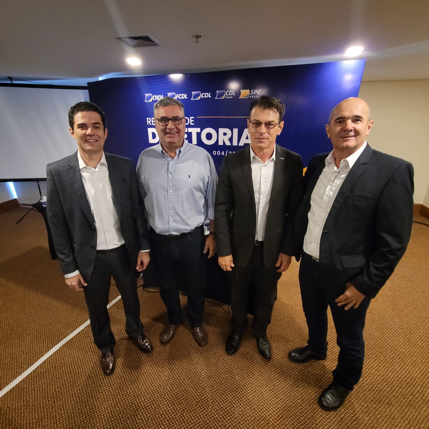 Presidente da FCDL/MT participa de reunião da CNDL em Brasília