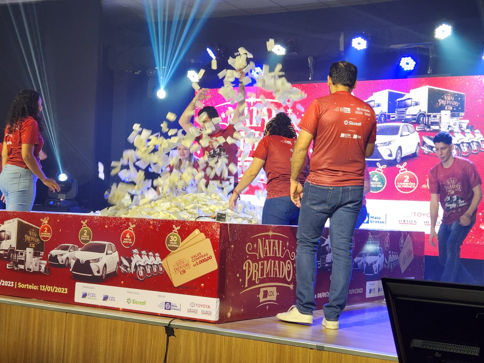 Campanha “Natal Premiado CDL” sorteou 38 consumidores na ação deste ano