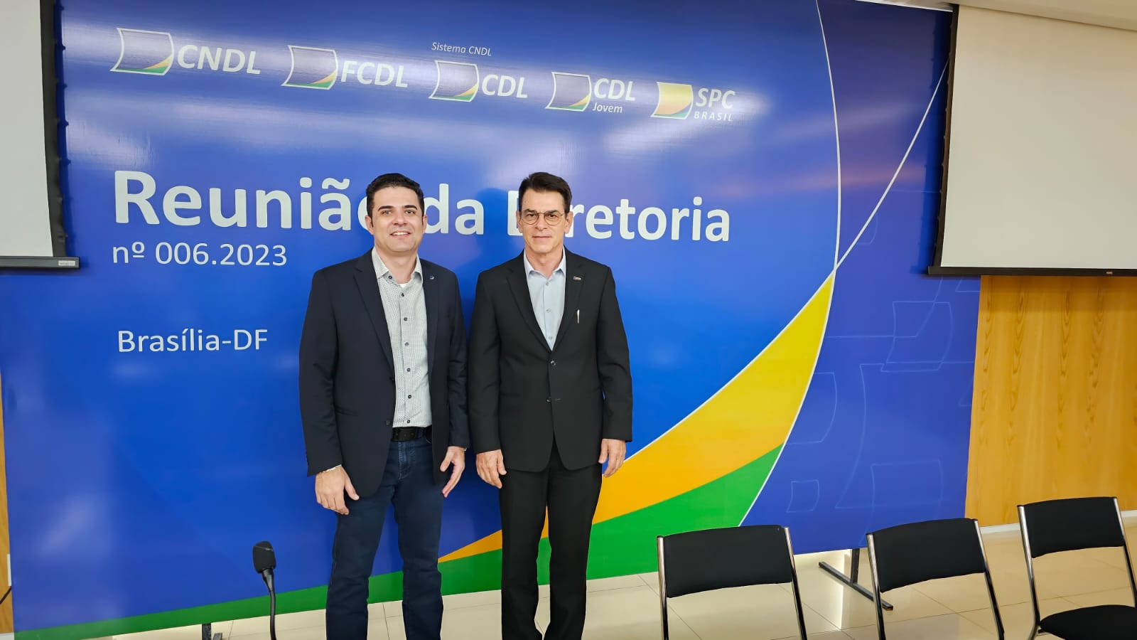 Lideranças empresariais e parlamentares se reúnem em Brasília