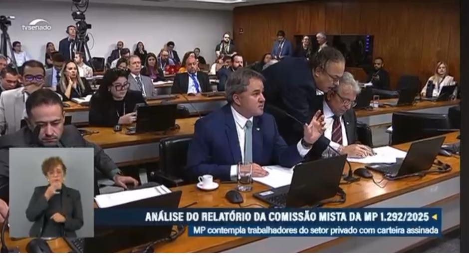 FCDL/MT comemora aprovação de emenda que protege trabalhadores no crédito consignado