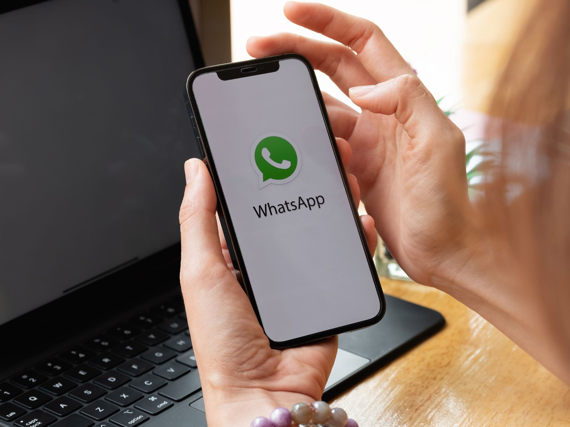 WhatsApp é um pilar relevante do relacionamento com o cliente para 2025
