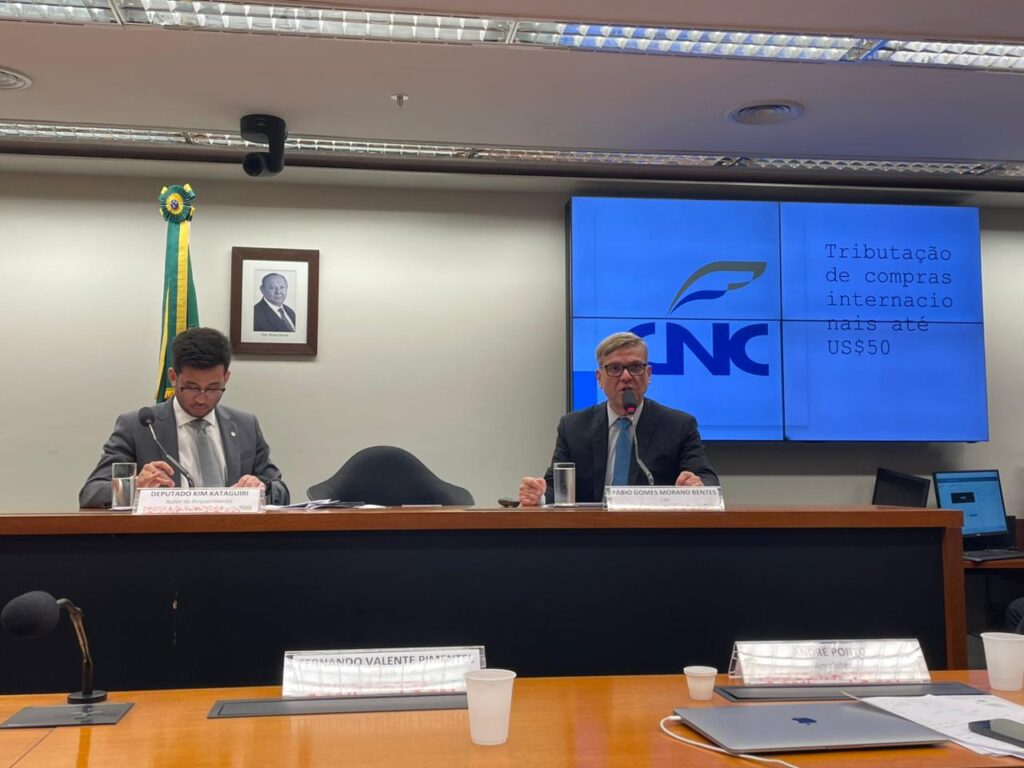CNC participa de audiência na Câmara sobre a “taxa das blusinhas” e defende isonomia tributária