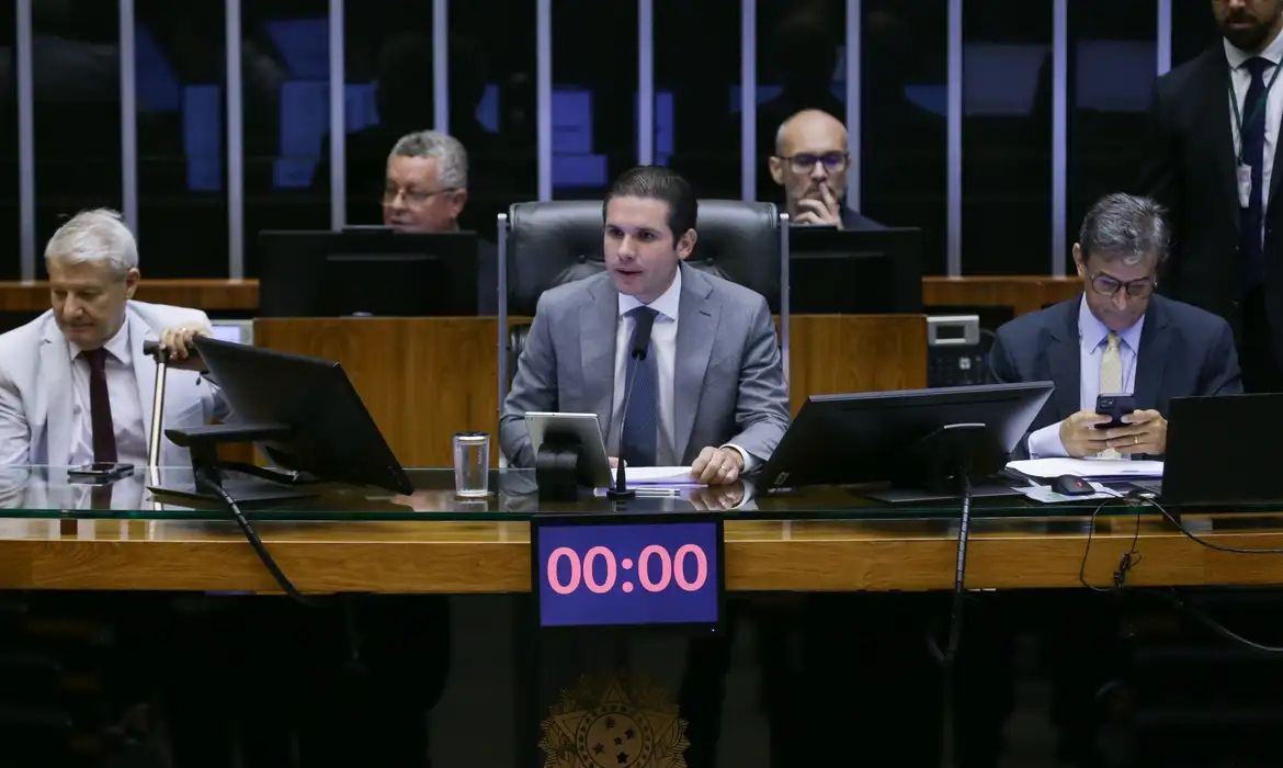 Reforma tributária: veja o que muda com o projeto aprovado pela Câmara