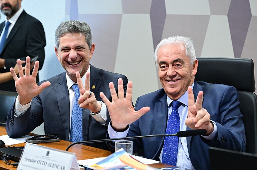 Redução da jornada semanal com dois dias de descanso vai a Plenário
