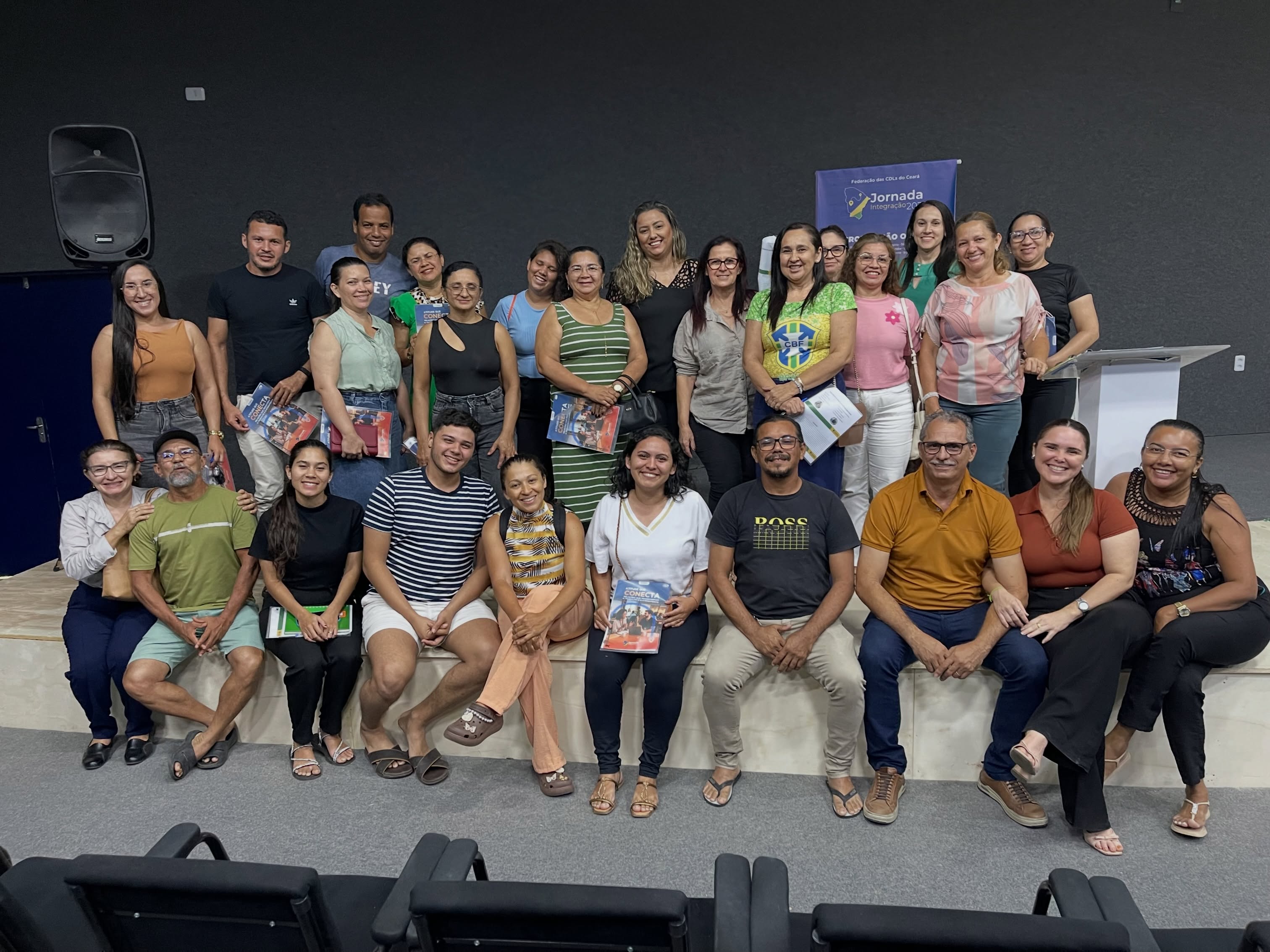 Varjota recebe qualificação profissional com curso da Jornada Integração