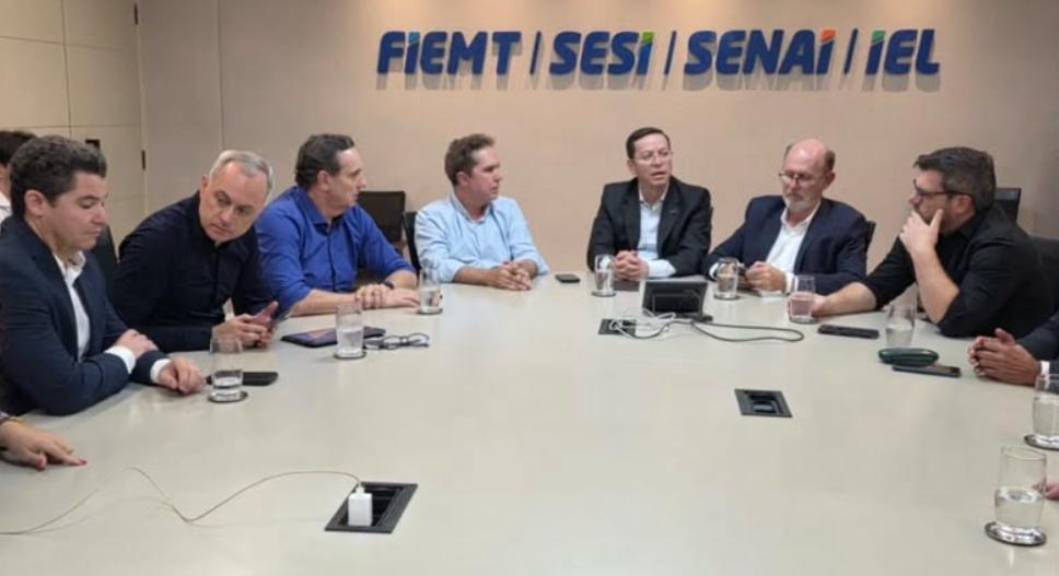 FCDL-MT alerta para impactos da cobrança da TACIN em 2027 durante reunião